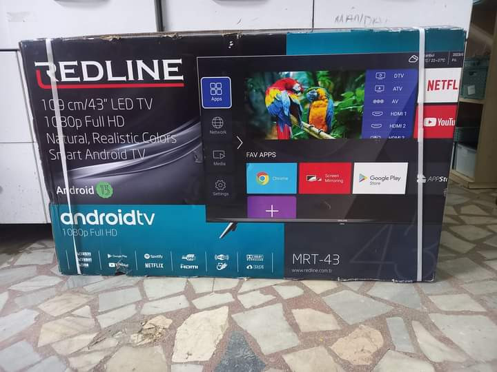 Redline,43 inç,,109 ekran, led tv,android tv,smart tv,dahili uydulu,